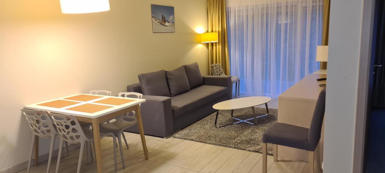 Czarna Gora S6 Apartment *